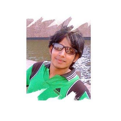 i am student at dhaka university.....3rd year runing ...dept of cse