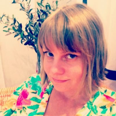 nanianu's profile picture. 