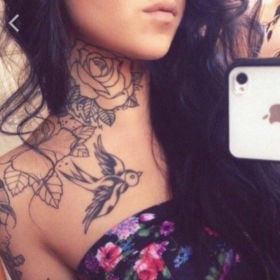 Dont follow me for a follow back, Follow me because I'm a Boss Ass Bitch #TeamBrunette #BeardMafia