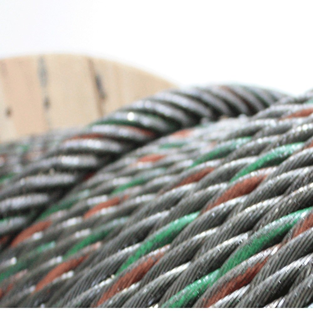 We specialize in Lifting and Rigging Equipment Fabrication and Sales.