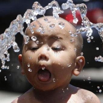 HauNguyenCR's profile picture. Small Girl, Big Ideas, Big Heart