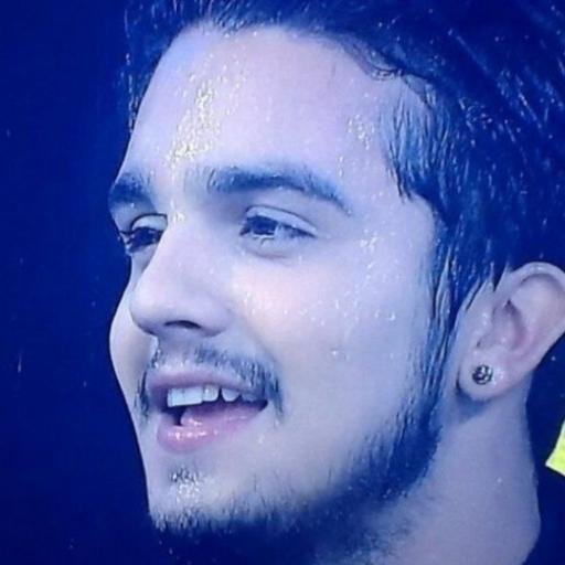Pres: @BruhAndrad... Eu dEmOrEi mAs eNcOnTrEi o q eU pRoCuRaVa! @LuanSantana Acreditar em Deus é a base de tudo! FC #Luanite 1ª e #UnicaDoença since: 15/09/10