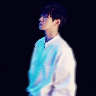 แอคนี้ฟอลฟรีเพื่อเอ็กโซ ไม่ต้องฟอลกลับแอคนี้ ใจดีฟอลกลับแอคหลักด้วยน้า @sphxyh__