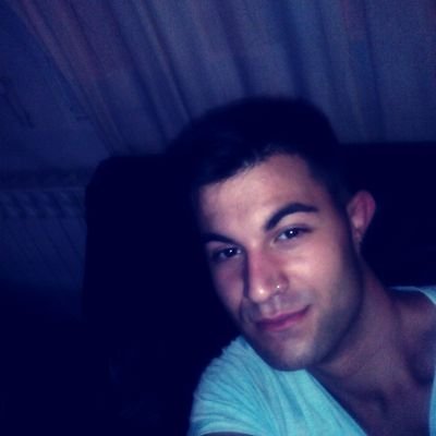 alv241193's profile picture. 