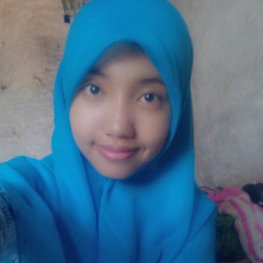 ♥Allah SWT♥Rasulullah SAW♥Keluarga||04.12.1996♥ESJIRO '12 SMANSAWUR '15♥ :)