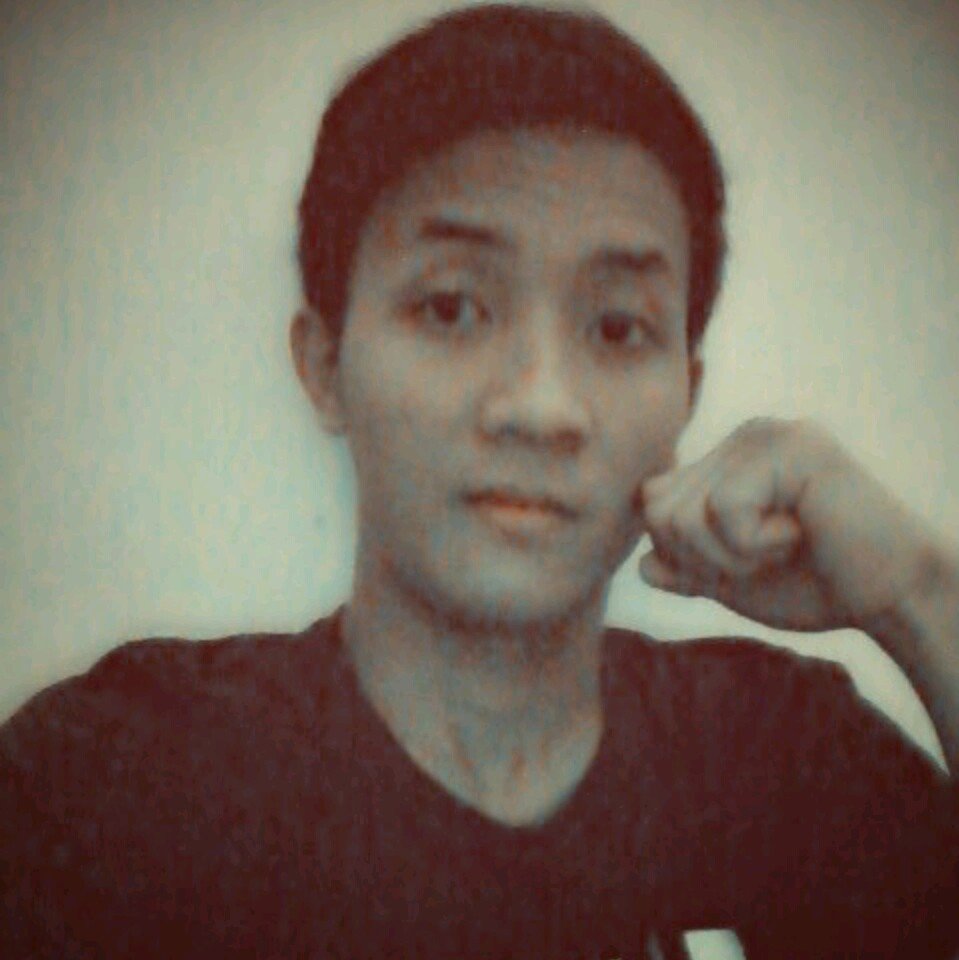 dhica95's profile picture. CUMA ORANG BODOH YG HANYA MENCARI-CARI UANG, TAPI ORANG CERDAS DIA MENCARI PELUANG UNTUK BISA MENGHASILKAN UANG !!!