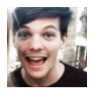 hey please follow my account @nevourland im trying to get to 4k by tommorow :)
