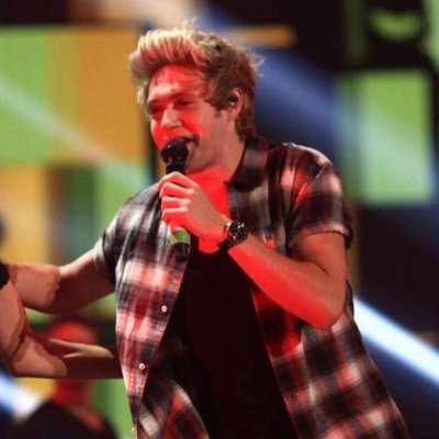 whatafeelingIwt's profile picture. @letlouvein