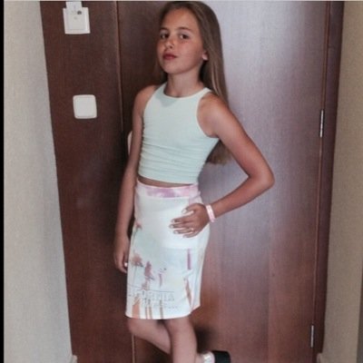 Yo its Chloe✌️ ❤️Holly Hagan Love You❤️ FOLLOW4FOLLOW