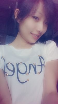 SuzieMe9's profile picture. 