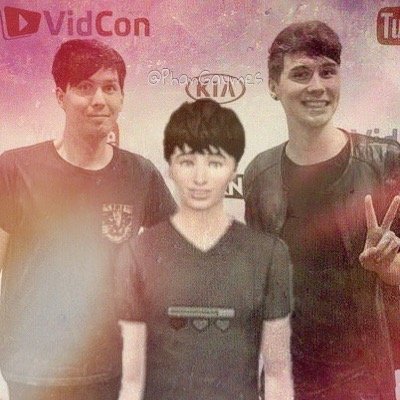 hi im dil and my daddies are dan and phil. im a nerd and im awkward like daddy dan and clumsy like daddy phil!