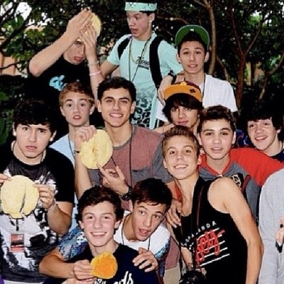 Bonjour ✌️ ce compte est un compte a propos des magcon, tout les magcults sont les bienvenu