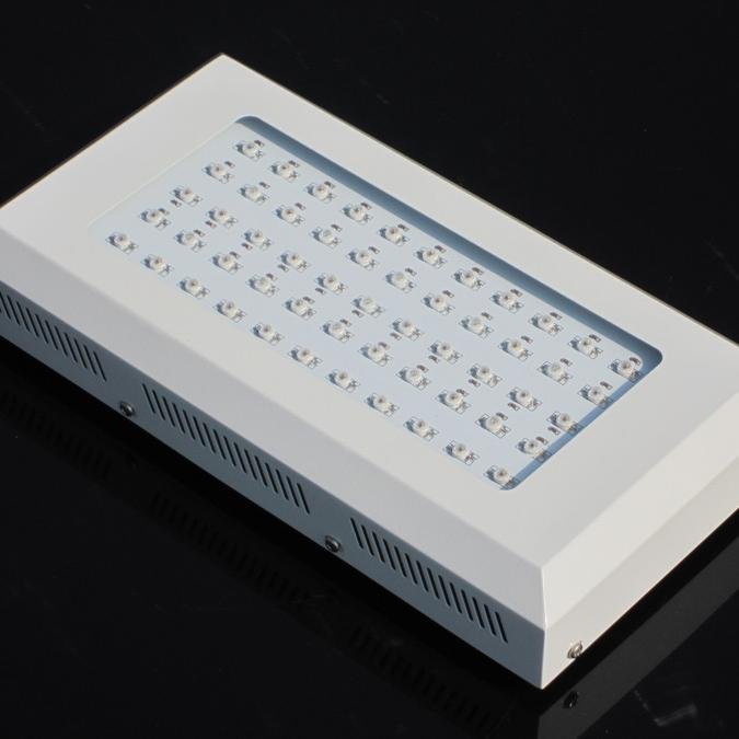 Supplying LED grow lights worlwide. Easy shipping, payment and customer service.
