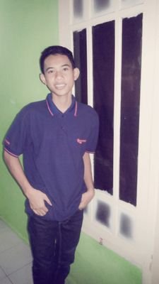 ed68844c9ff6425's profile picture. pandai bertutur kata dan berpendirian teguh