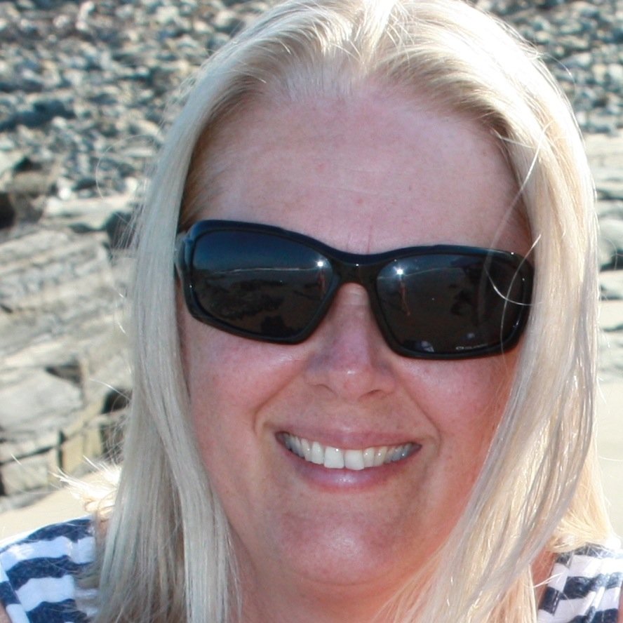 dimomsandbabes's profile picture. Attending Moms and Babes workshops you will meet moms with babies the same age and do age appropriate games and exercises with your little one.