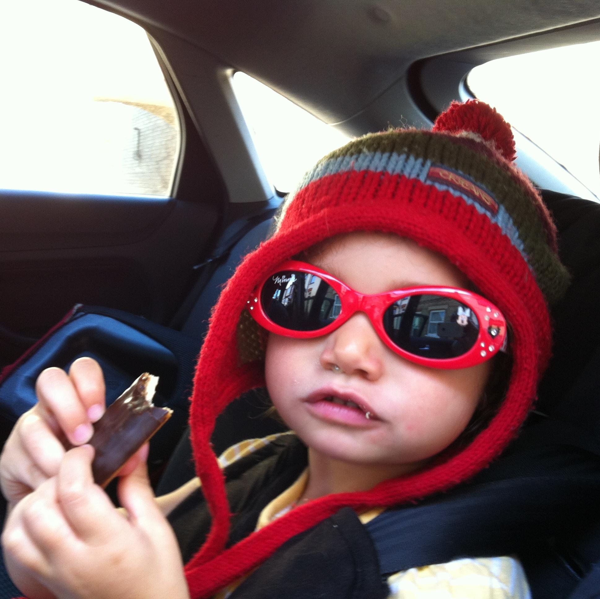 markjp48's profile picture. quite serious about finding the right alcohol to salty snack ratio on any day with a Y in it.