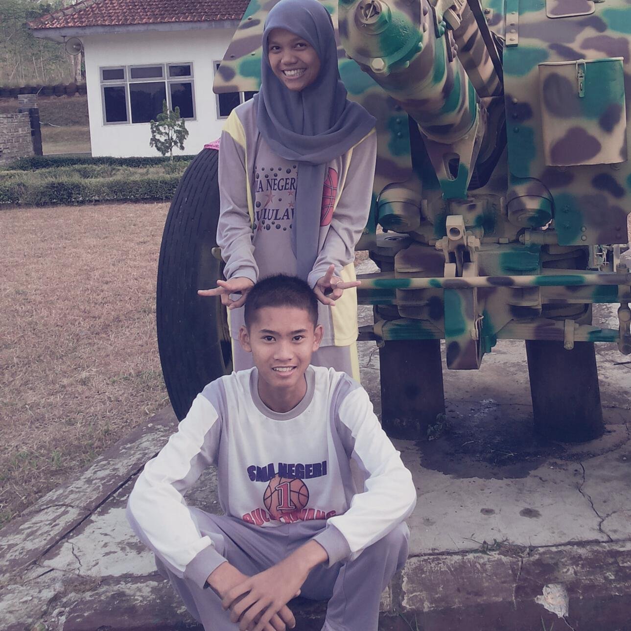 firmankhoirudi1's profile picture. just you neng,. :*