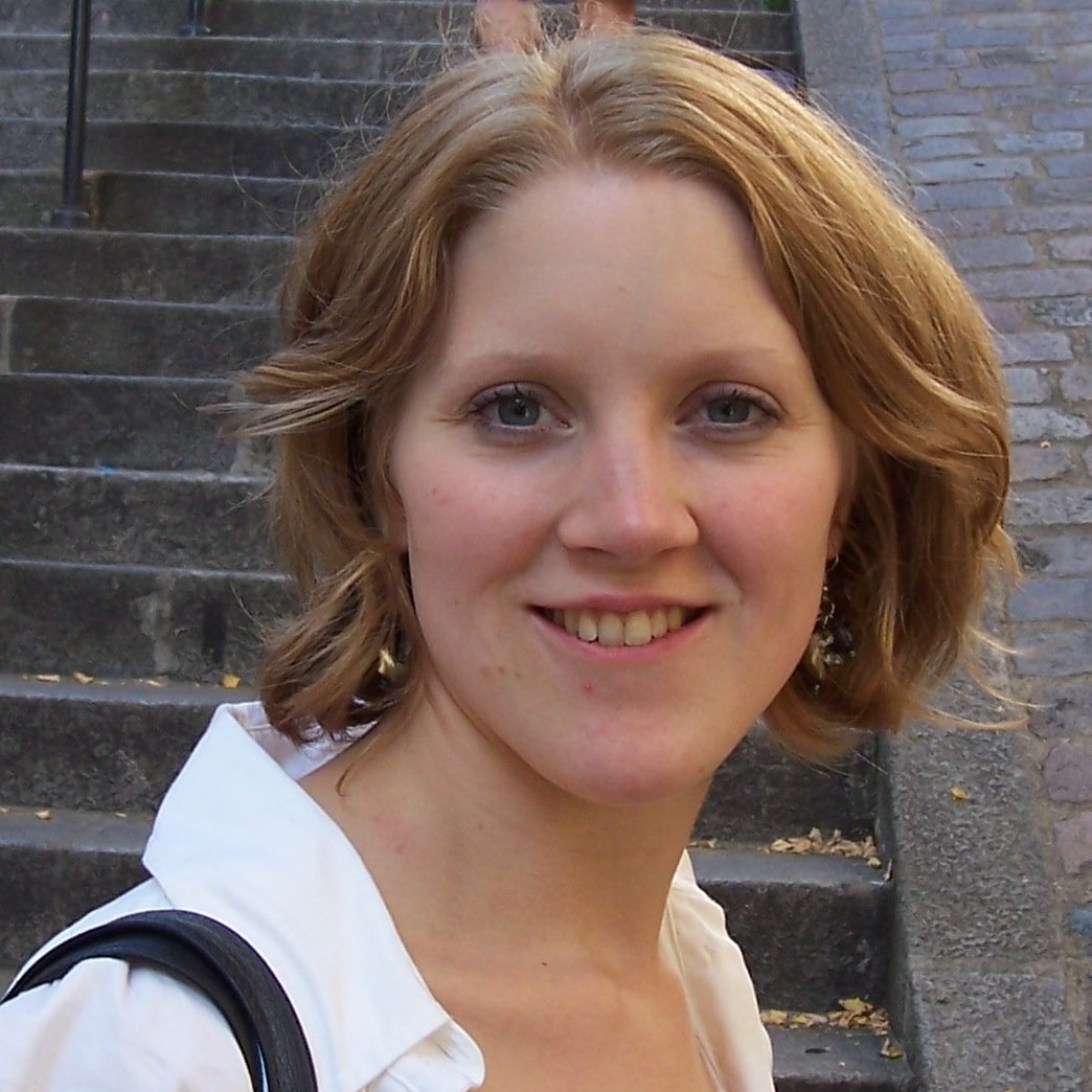 LouisaShacks's profile picture. Fledgling copywriter, bookaholic, aspiring dog owner, daydreamer, yoga newbie, gastronaut, apostrophe conservationist.