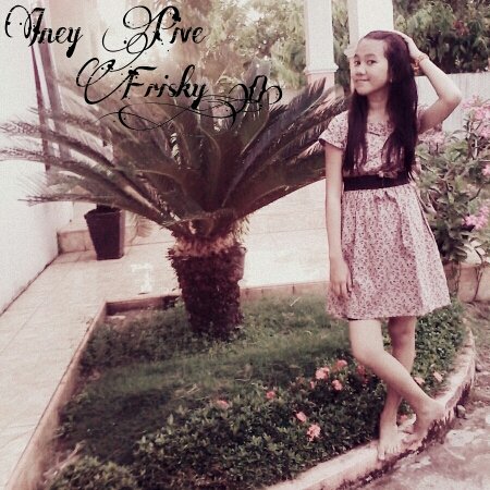 Iney Pive Frisky ||  I'am a moeslim  ||  21.05.2001 || JHS 1 Batang Anai || follback? just mention, no unfollow :)