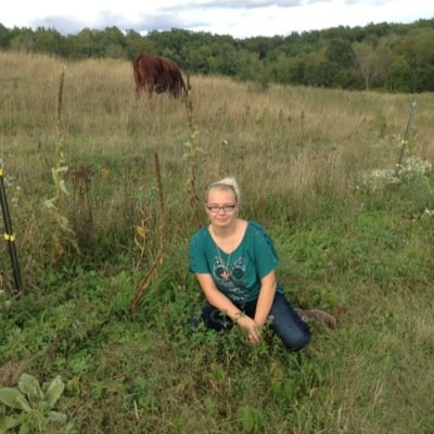 larissasucco's profile picture. 