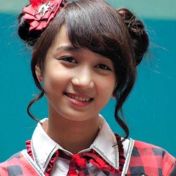 our loyal supporters @achanJKT48 and JKT48
By: @Achanation_LS http://t.co/t3WPVQ5T4s