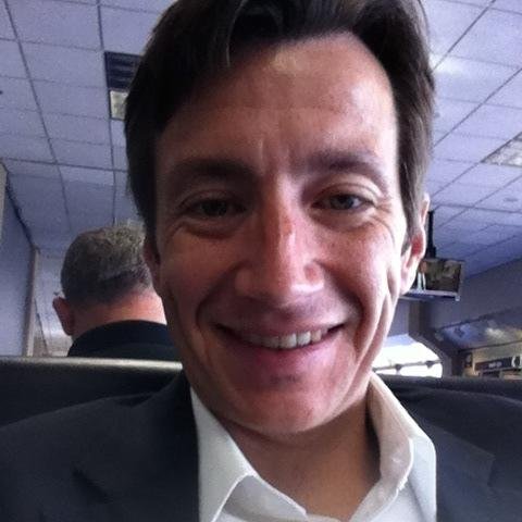 Lover of great (customer) experiences, creative thought, WVU sports & entrepreneurship.