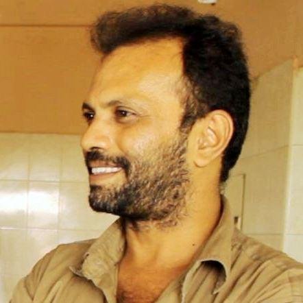 HUmaNiTy WoRkEr, UtMosT FriEnDly BeiNg, loves the world..