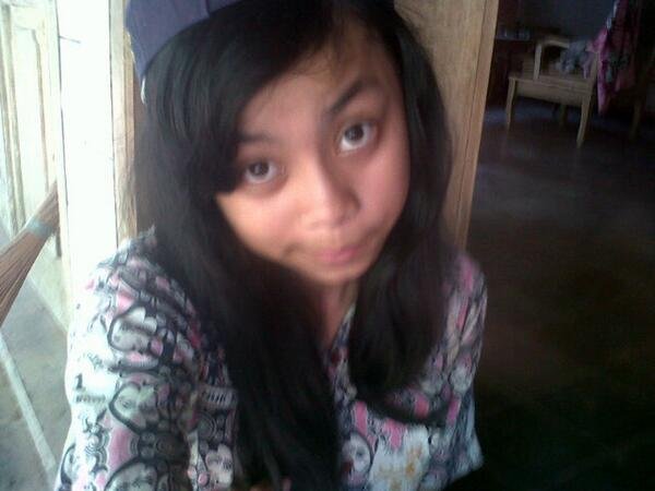 ShiiiffahhMJ's profile picture. Anak sma yang suka galau -_-