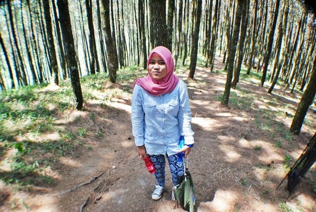 Nidyadsy's profile picture. Bachelor of biology