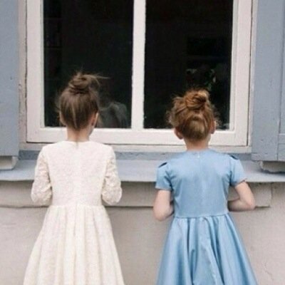 كن صديقا للجميع ألق التحية وابتسم ، ولا تدع في قلبك حقدا على أحد .. وتذكر ؛ ( الأخلاق ) هي الروح التي لا تموت بعد الرحيل .♡!