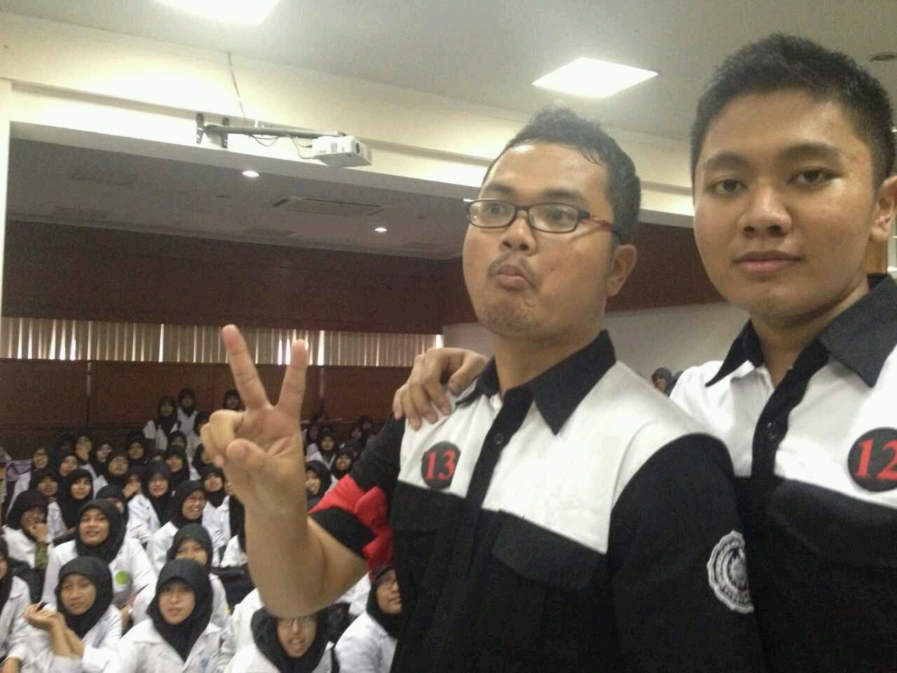 Kedokteran Umum 2012 /  vertex 12