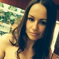 Oksana827's profile picture. 