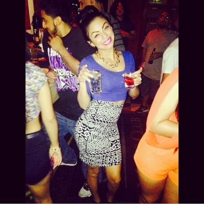 Missdeemoney's profile picture. Im building an empire and raising a queen...cursed by beauty and making the very best of the life i was given!