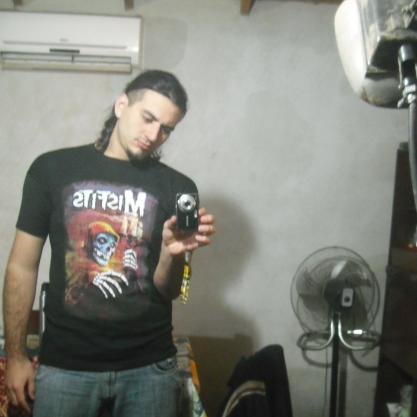 soy sergio una persona sencilla pero incomprendida quiero y deseo buenas vibras en mi vida...