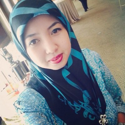 nisah_86's profile picture. Life too short to be sad..