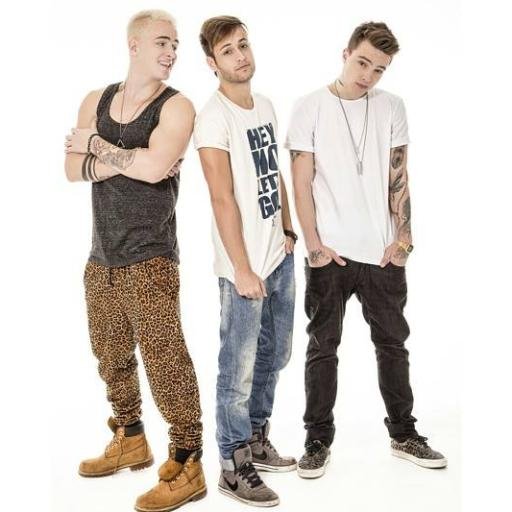 Fã Clube Dedicado a Banda Fly ♥ @flybr @nathanbarone / @pcastagnoli / @caiquegama / Somos em três!