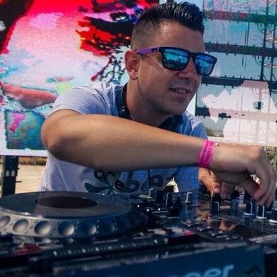 CEO Distorsion Records Label / El Garage Music Booking

Best International Label 2012(Symphonic Distributions Awards)
1º Mejor Sello Discografico Nacional 2017