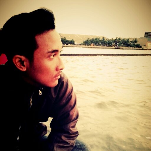 ♥♥Love @ayyutiar | VR46 fans | GGMU | technical enginering ISTN|