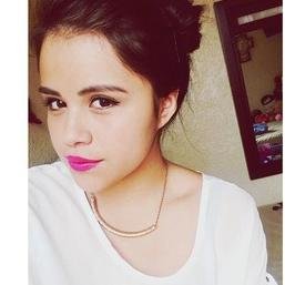 I am Sofh Blumore, 20 years old selenagomezlookalike. mexican girl  ,speak spanish follow my instagram : @Sofhblumore. hola,yo soy sofia solares