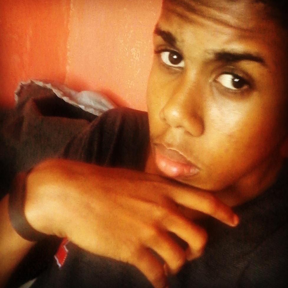 Hendelbul's profile picture. Amor , Paz , Reggae e Sexo é tudo que eu preciso ...