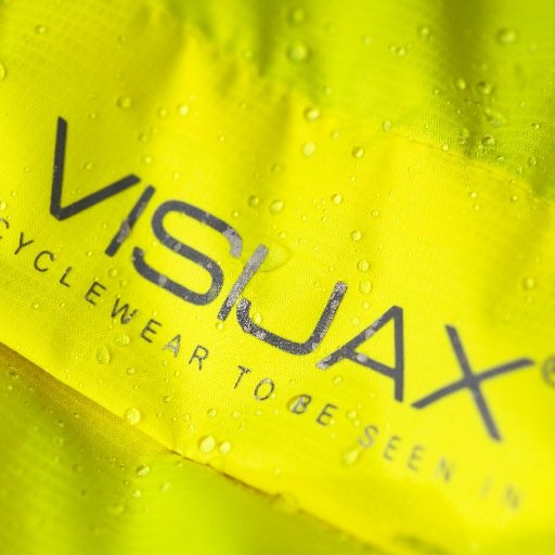 Cycle Wear to be Seen in! Embedded LEDs & motion-activated turn signals.
Jackets with LED Lights, together with
https://t.co/qszdUWcNJT