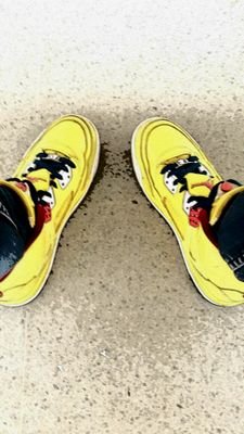 YouTuber.youtube Kanal Name : LMNTRIX TV. basketballer, longboarder