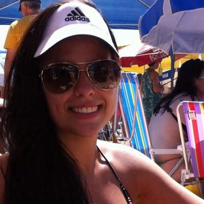 Brazilian girl!Apaixonada por Deus! Pela Família! Por uma alimentação saudável  e por fisiculturismo. Vila Velha|ES. ✈️ ✉️bmnutri@hotmail.com