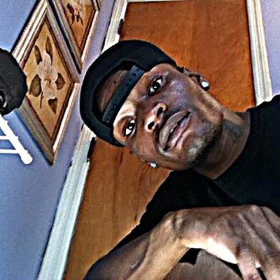im just a nigga tryna make it loyalty over everything and money over bitches im yelling it to the grave go after wat paids