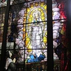 K-8 Catholic Elementary School dedicated to the charism of the Vincentians  and Our Lady's Miraculous Medal.