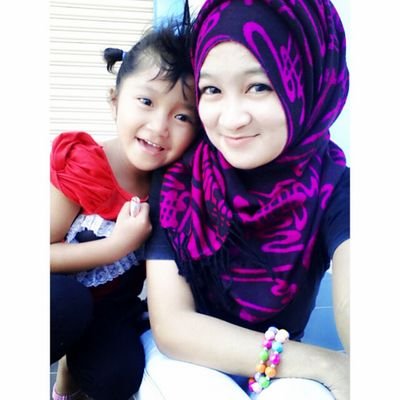 Cintailah aku apa adanya,kerana aku hanya wanita biasa