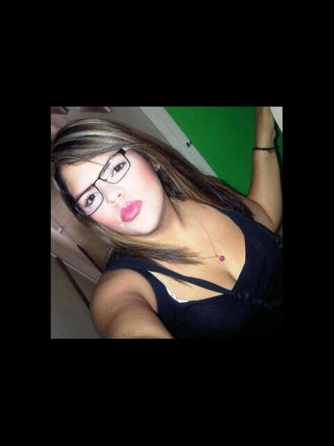 Motivada a cumplir mis metas,estudiante de seguridad industrial y Estilista de cejas, Mirandina de nacimiento, Guara de corazón.