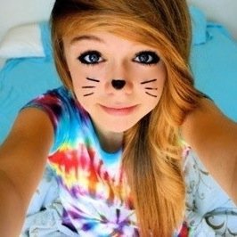 Directioner, Lovatic, Belieber e Arinator
