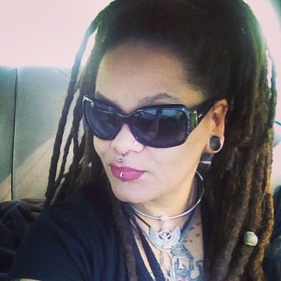 Bisexual biracial zaftig scifi anime cosplay dreads ink metal sizequeen geekgirl fallentechy FelisConcolor