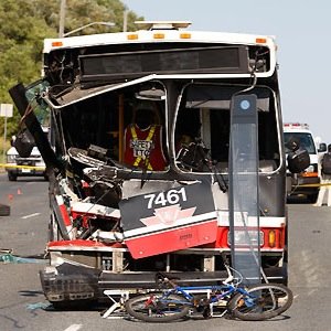 Just a twitter exposing the TTC and how fucking awful your experience is while riding it